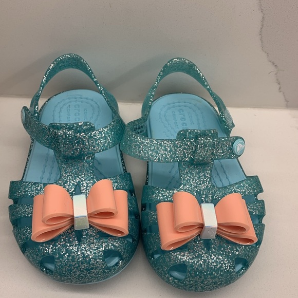 New Crocs Sandals sz 5 - Picture 5 of 6